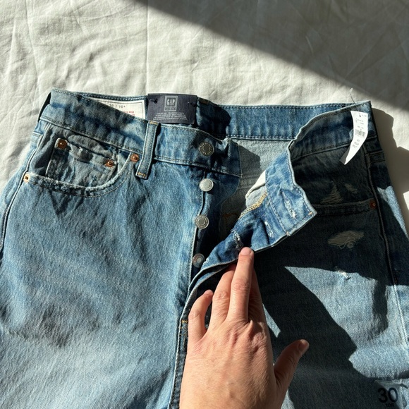 Gap | NWT Cheeky High-Rise Straight Jeans - Size 30 - Picture 1 of 6